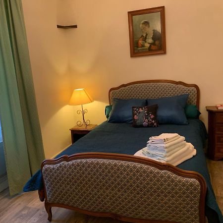 Treignac Tourelles Daire Dış mekan fotoğraf